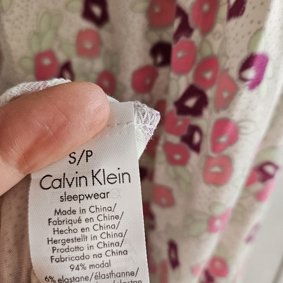 NWOT Calvin Klein floral size S/P cami sleep dress chemise with lace trim! - Picture 6 of 6